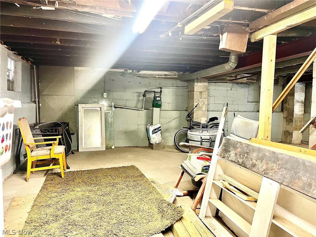 1810 E 86th Street Cleveland OH 44106