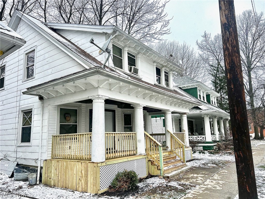 1810 E 86th Street Cleveland OH 44106