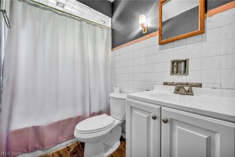 1604 Nebraska Avenue Lorain OH 44052