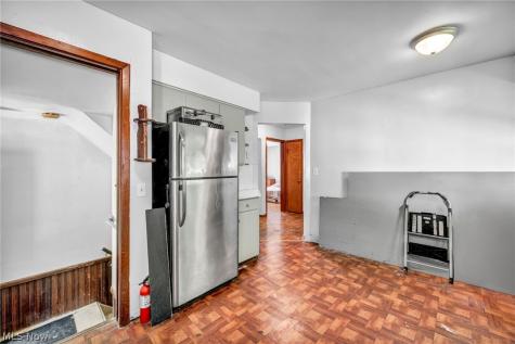 1604 Nebraska Avenue Lorain OH 44052