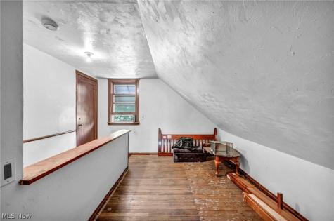 1604 Nebraska Avenue Lorain OH 44052