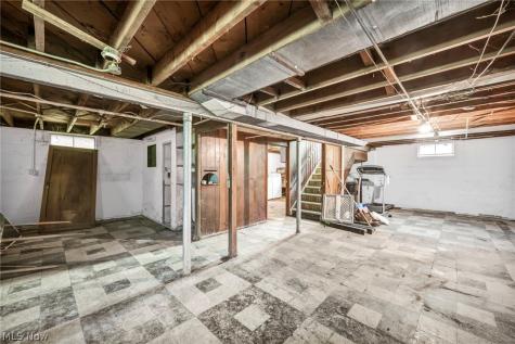 1604 Nebraska Avenue Lorain OH 44052