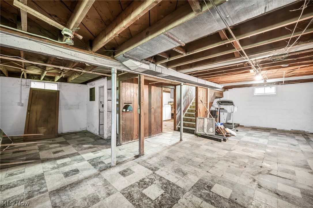 1604 Nebraska Avenue Lorain OH 44052