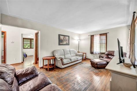 1604 Nebraska Avenue Lorain OH 44052