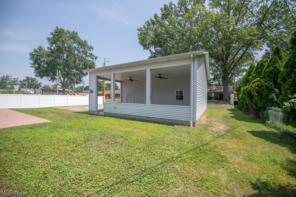 129 S James Street Dover OH 44622