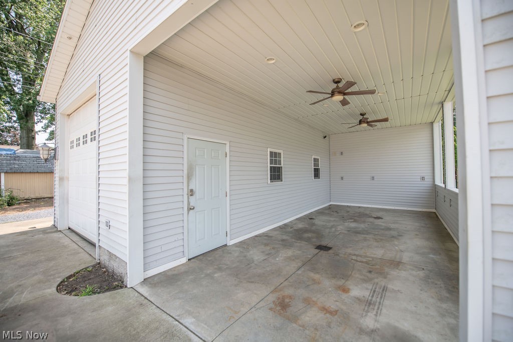 129 S James Street Dover OH 44622