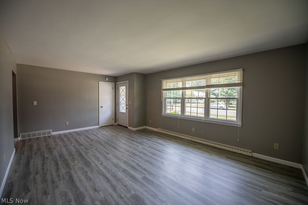 129 S James Street Dover OH 44622