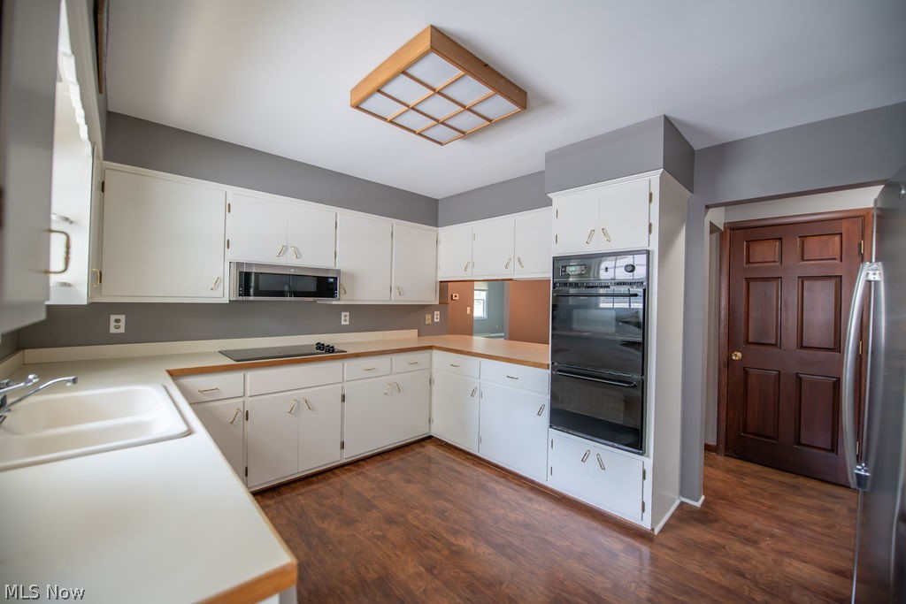 129 S James Street Dover OH 44622
