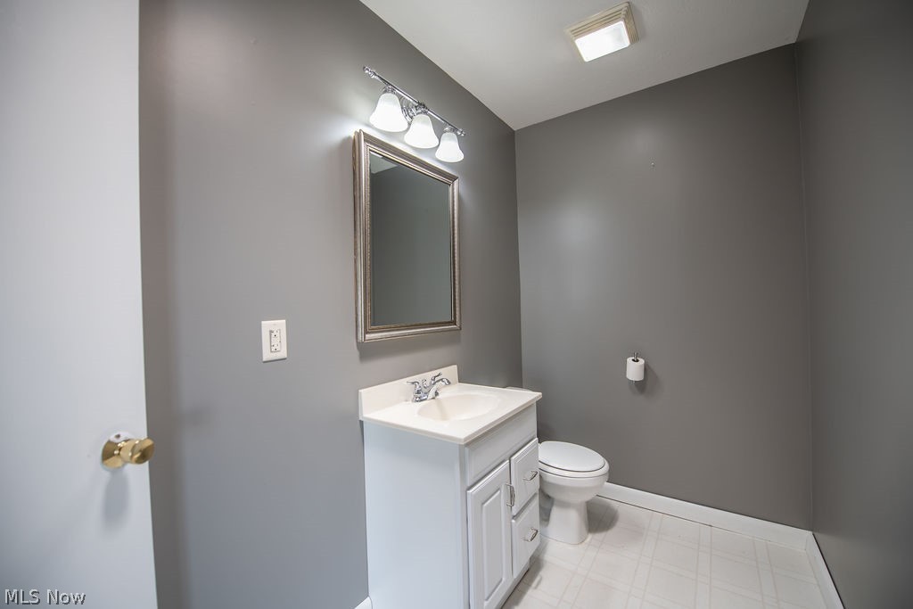 129 S James Street Dover OH 44622