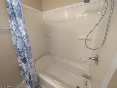 526 Grant Avenue Cuyahoga Falls OH 44221