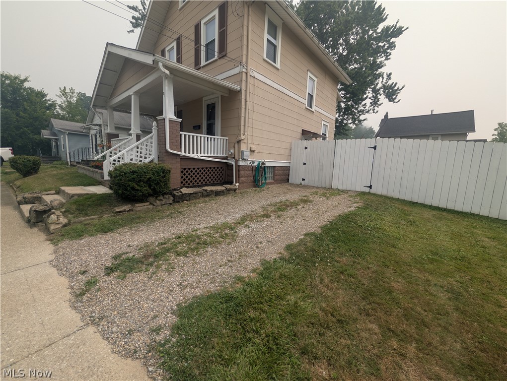 526 Grant Avenue Cuyahoga Falls OH 44221