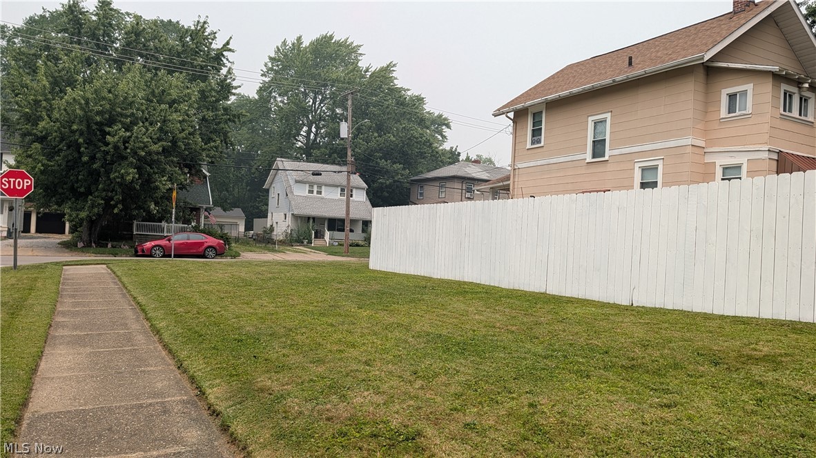 526 Grant Avenue Cuyahoga Falls OH 44221