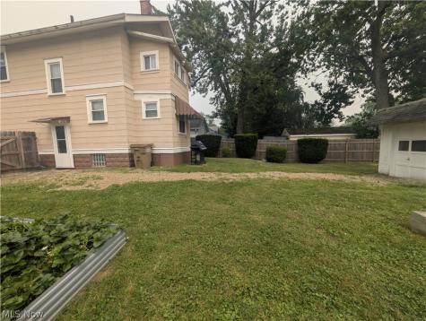 526 Grant Avenue Cuyahoga Falls OH 44221