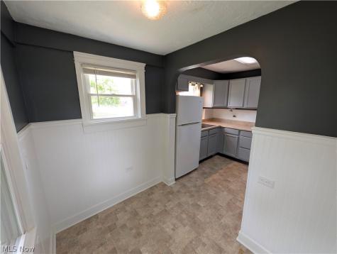 526 Grant Avenue Cuyahoga Falls OH 44221