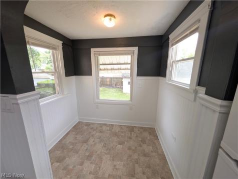526 Grant Avenue Cuyahoga Falls OH 44221