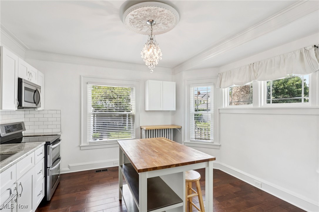 1300 Giel Avenue Lakewood OH 44107