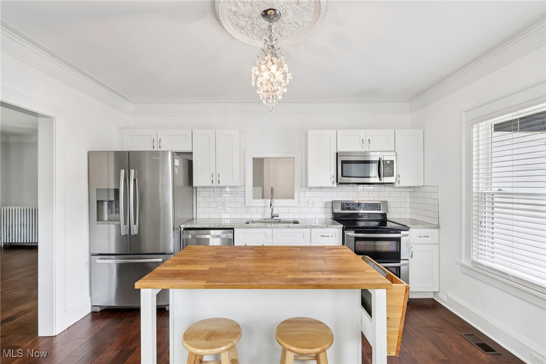 1300 Giel Avenue Lakewood OH 44107