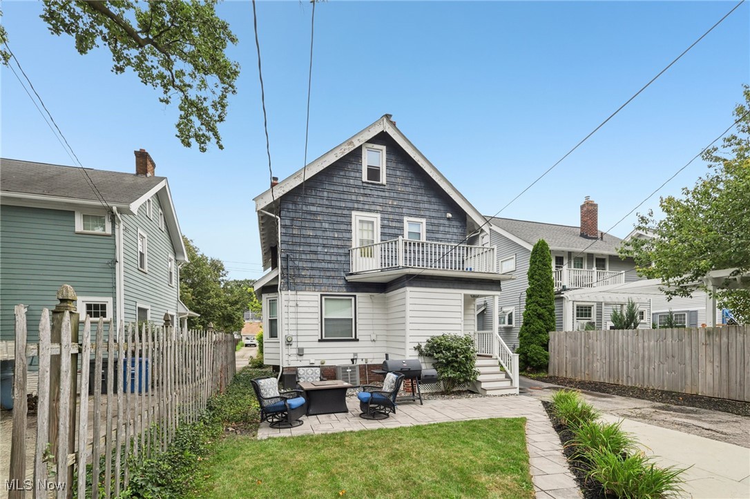 1300 Giel Avenue Lakewood OH 44107