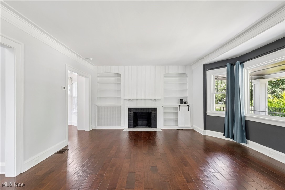 1300 Giel Avenue Lakewood OH 44107