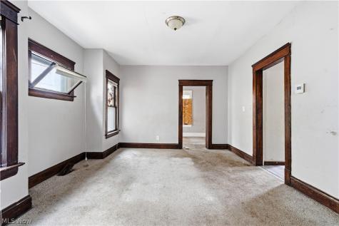 9609 Yale Avenue Cleveland OH 44108