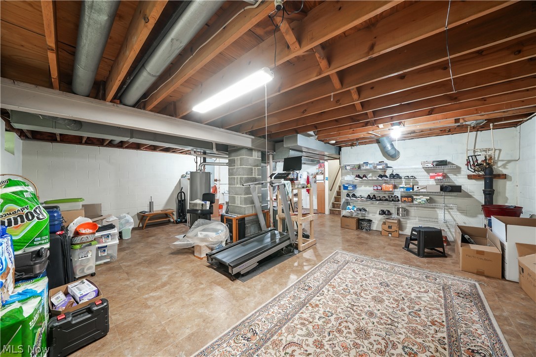 4781 N Hillary Oval Richmond Heights OH 44143