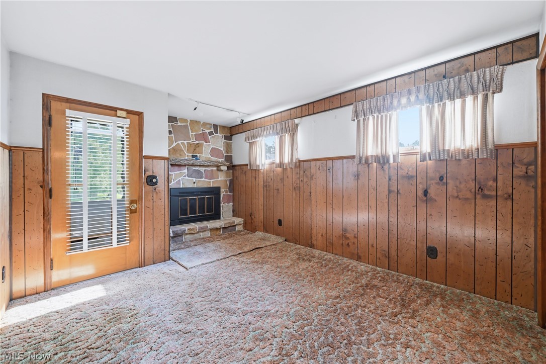 30 E Liberty Street Newton Falls OH 44444