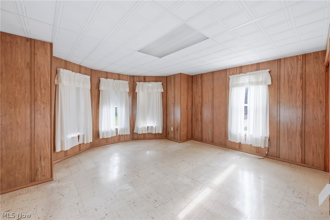 30 E Liberty Street Newton Falls OH 44444