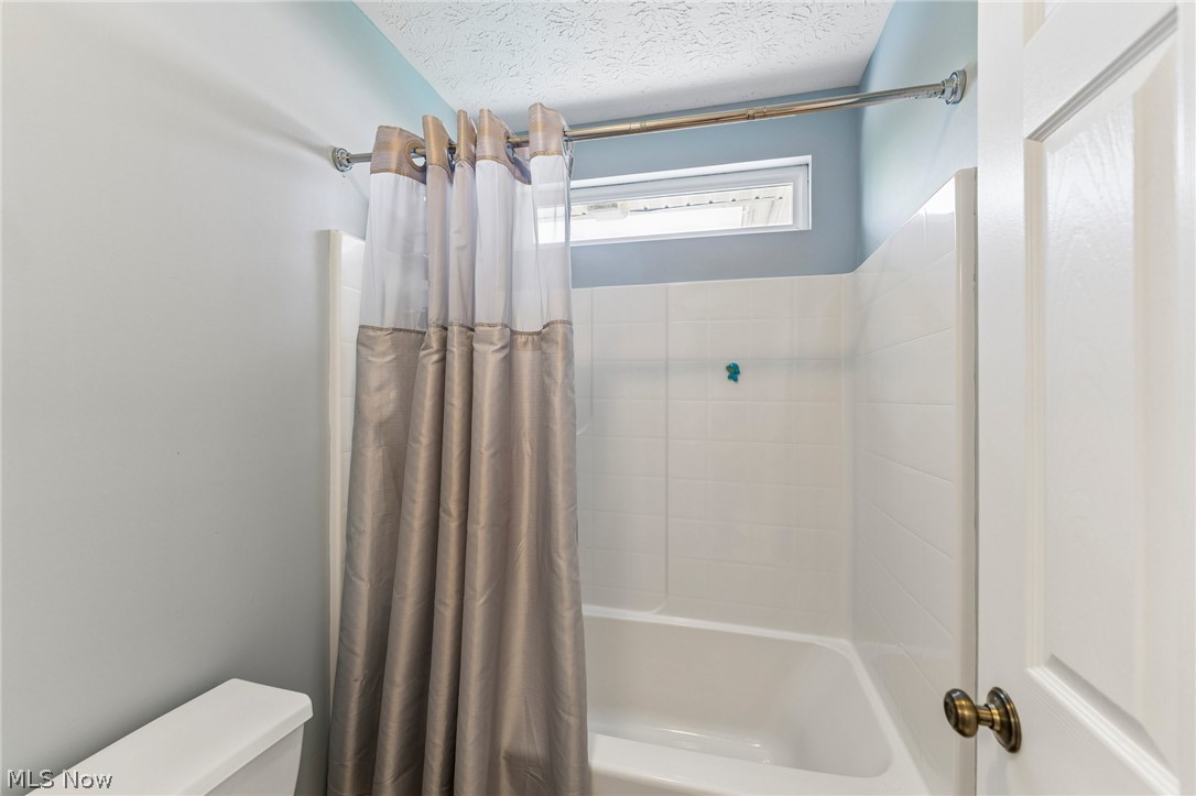 31904 Fieldstone Circle Avon Lake OH 44012