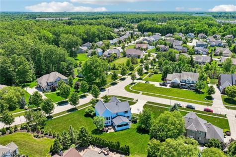 31904 Fieldstone Circle Avon Lake OH 44012