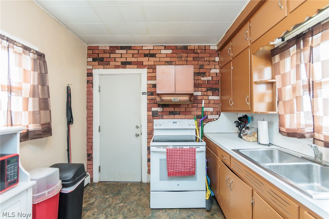 118 Hickory Street Bellevue OH 44811