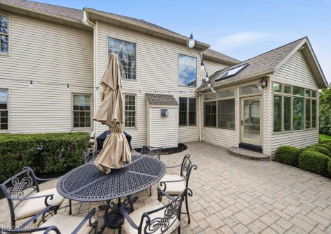 3225 Regency Place Westlake OH 44145