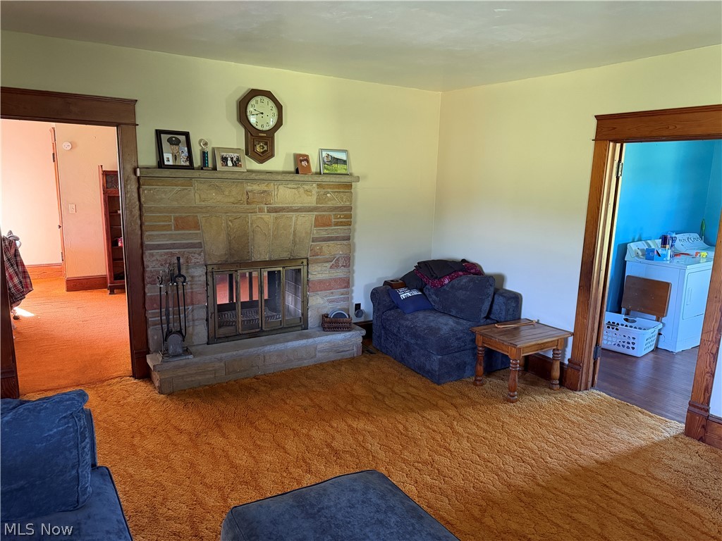 15760 N Palmyra Road Diamond OH 44429
