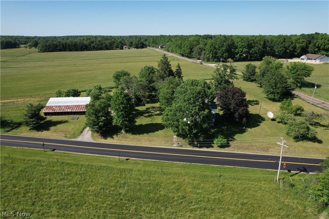 15760 N Palmyra Road Diamond OH 44429