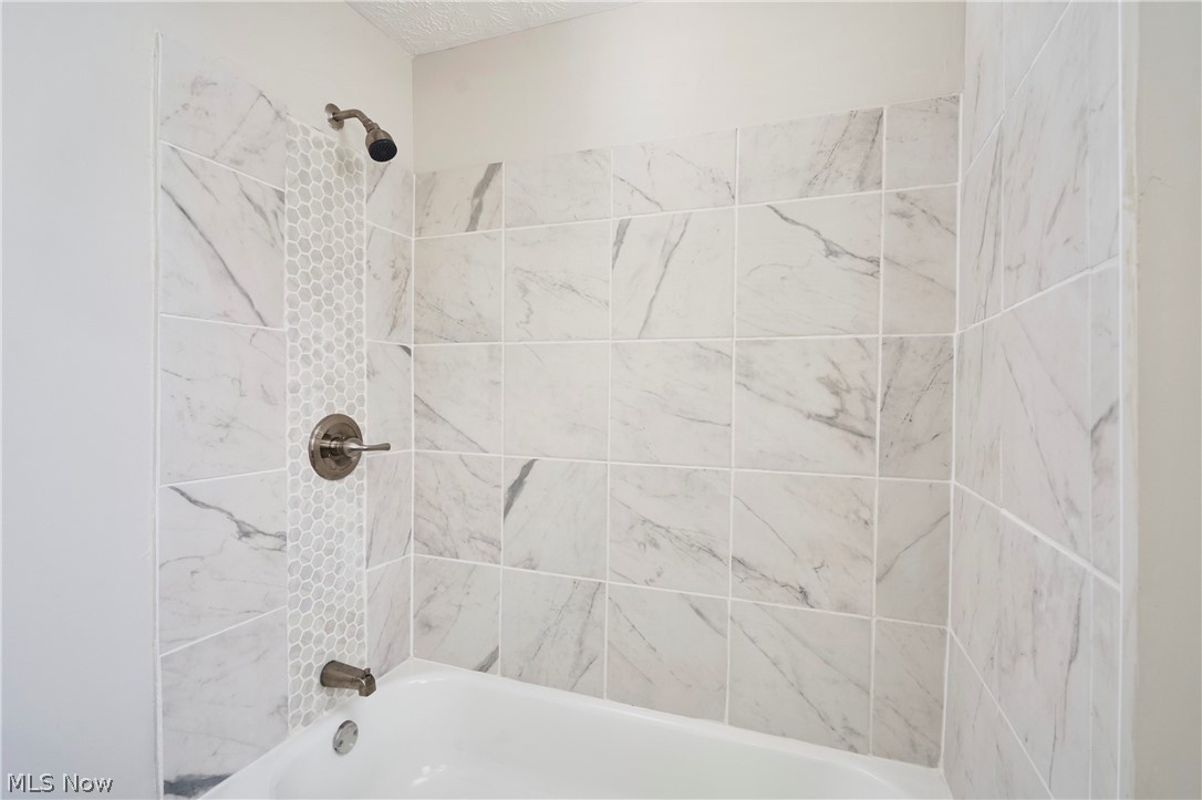 16603 Talford Avenue Cleveland OH 44128
