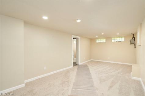 16603 Talford Avenue Cleveland OH 44128