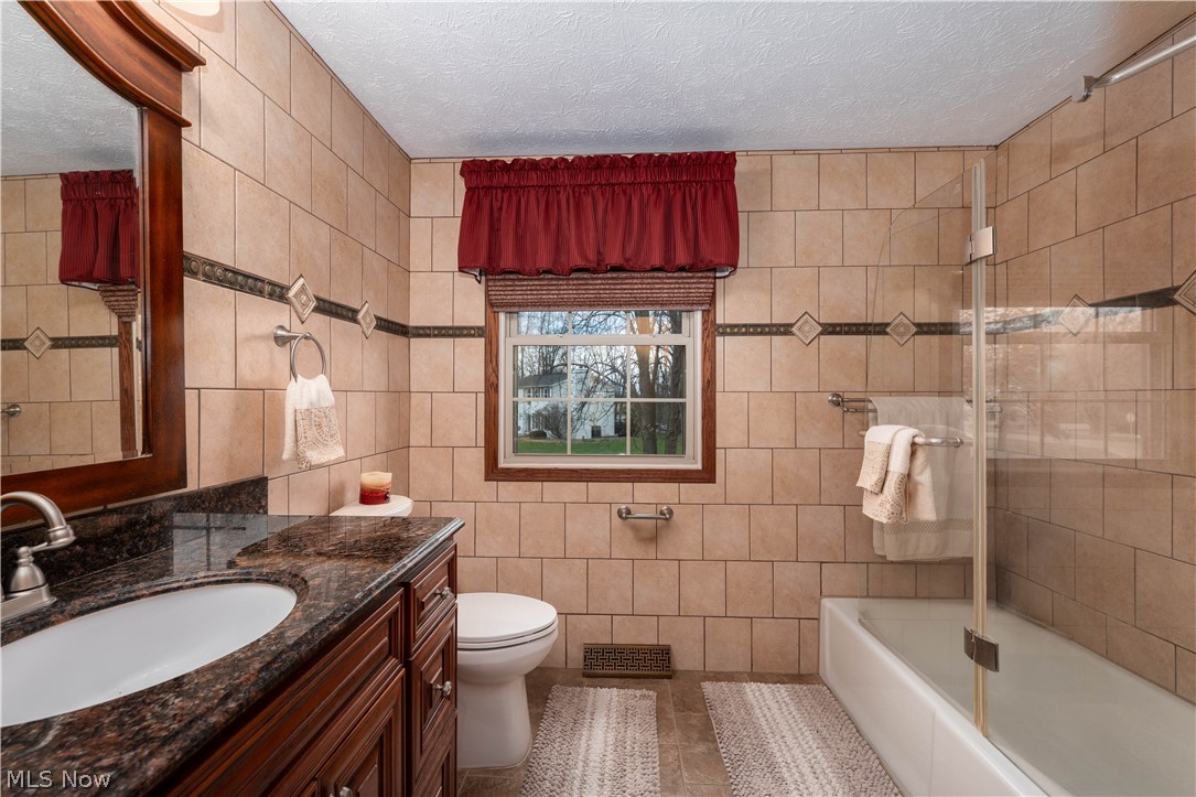 12432 Ledgeview Street NW Canal Fulton OH 44614