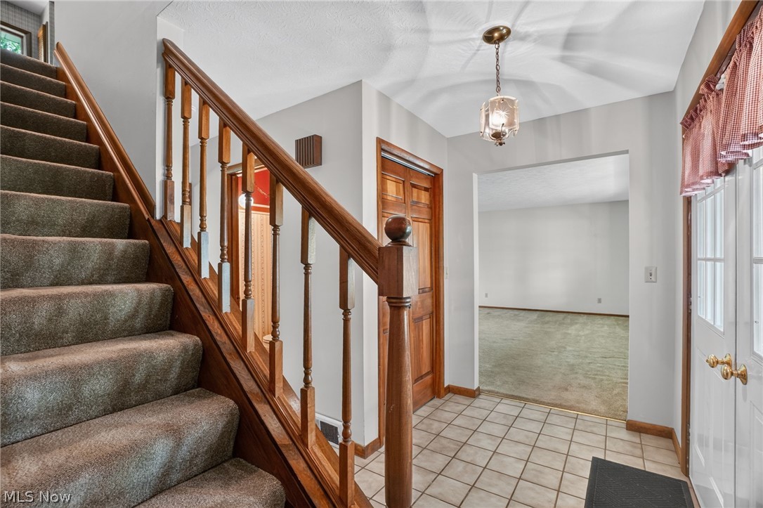 1020 Cornerwood Drive Jefferson OH 44047