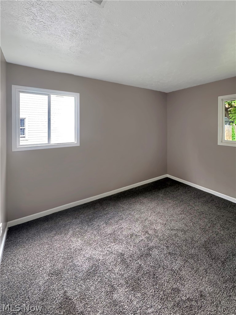 919 Kickapoo Avenue Akron OH 44305