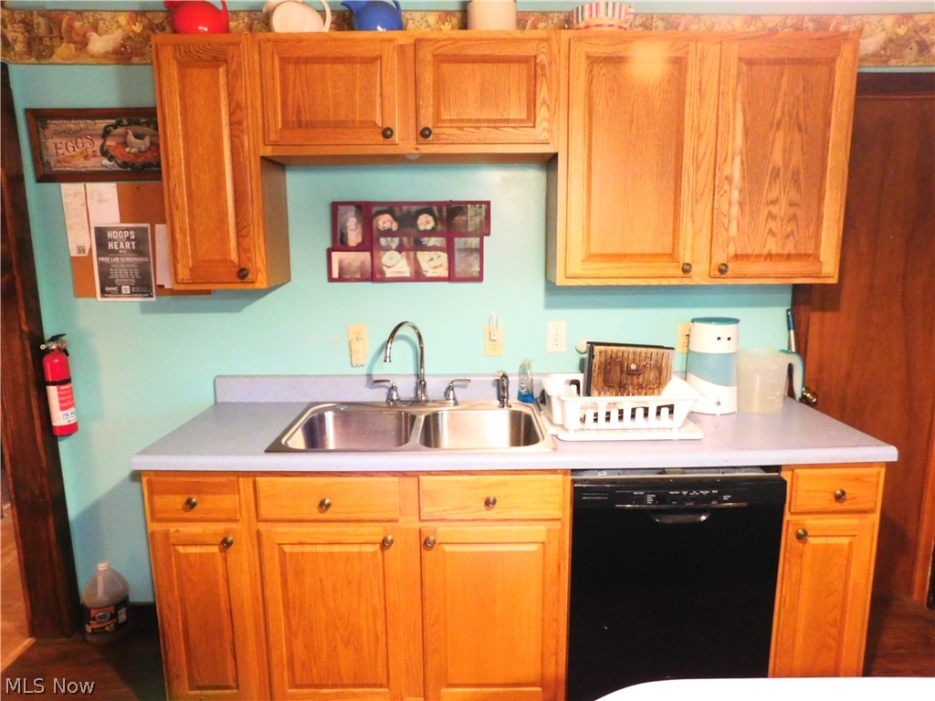 46348 Street Route 556 Beallsville OH 43716