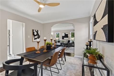 3582 Raymont Boulevard University Heights OH 44118