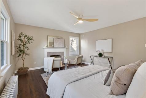 3582 Raymont Boulevard University Heights OH 44118