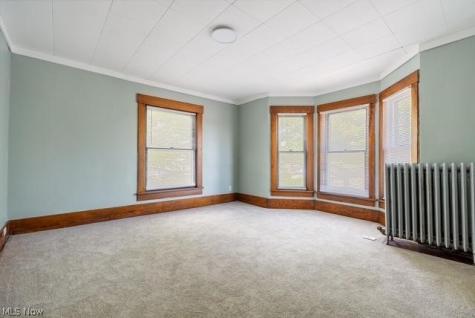 11500 Louisville Street Louisville OH 44641