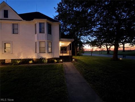 11500 Louisville Street Louisville OH 44641