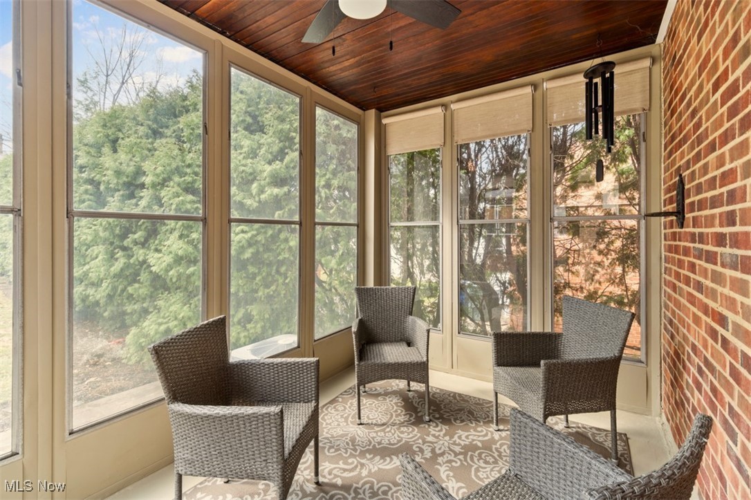 2700 Edgehill Road Cleveland Heights OH 44106