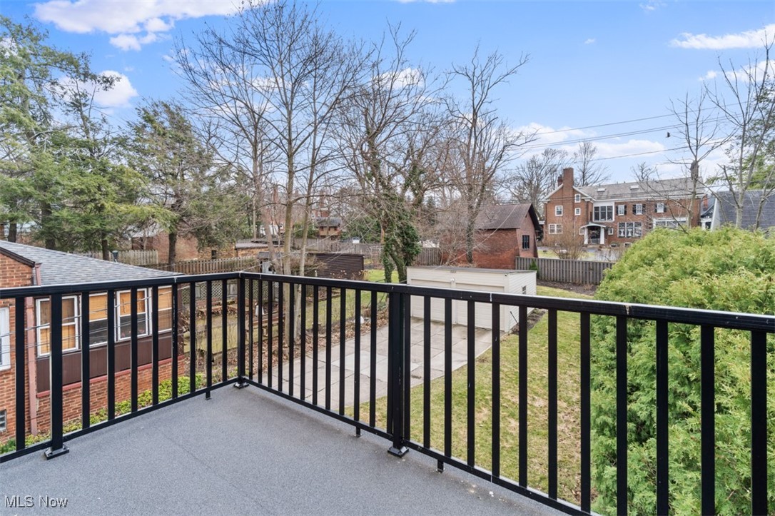 2700 Edgehill Road Cleveland Heights OH 44106