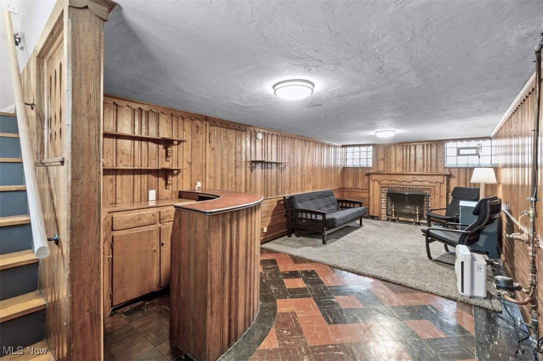 2700 Edgehill Road Cleveland Heights OH 44106