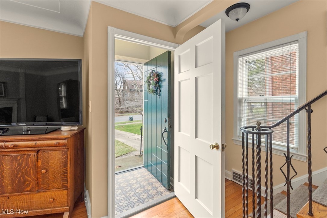 2700 Edgehill Road Cleveland Heights OH 44106