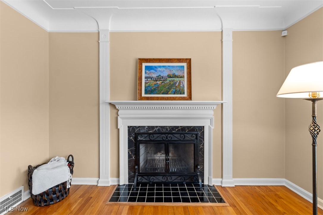 2700 Edgehill Road Cleveland Heights OH 44106