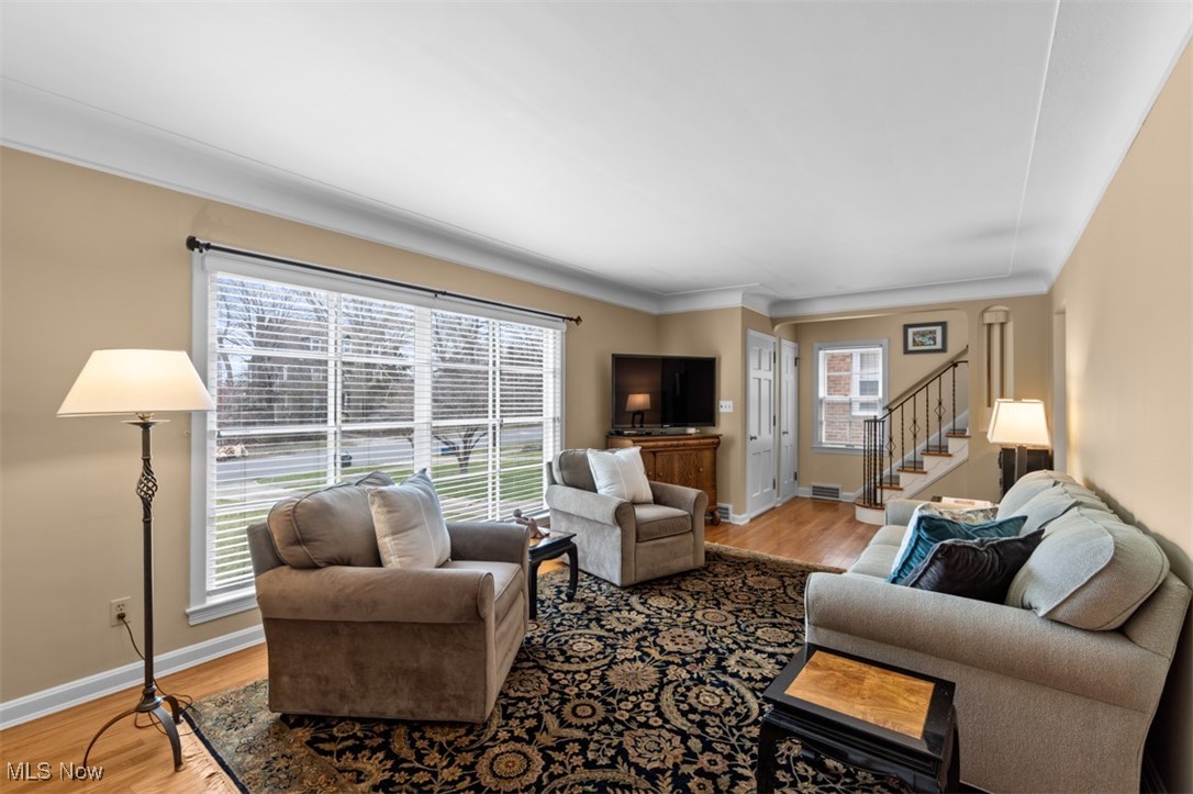 2700 Edgehill Road Cleveland Heights OH 44106