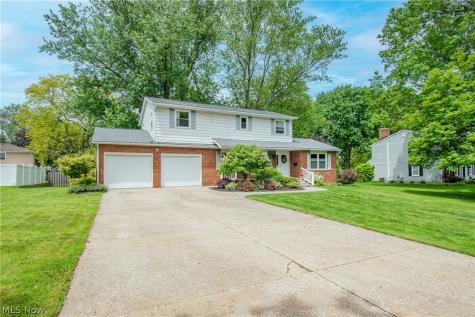 300 Tanglewood Trail Wadsworth OH 44281
